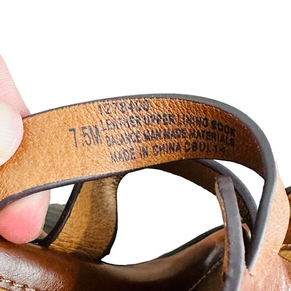 Sofft Tan Leather Strappy Buckle Heels - Size 7.5 - Picture 7 of 14